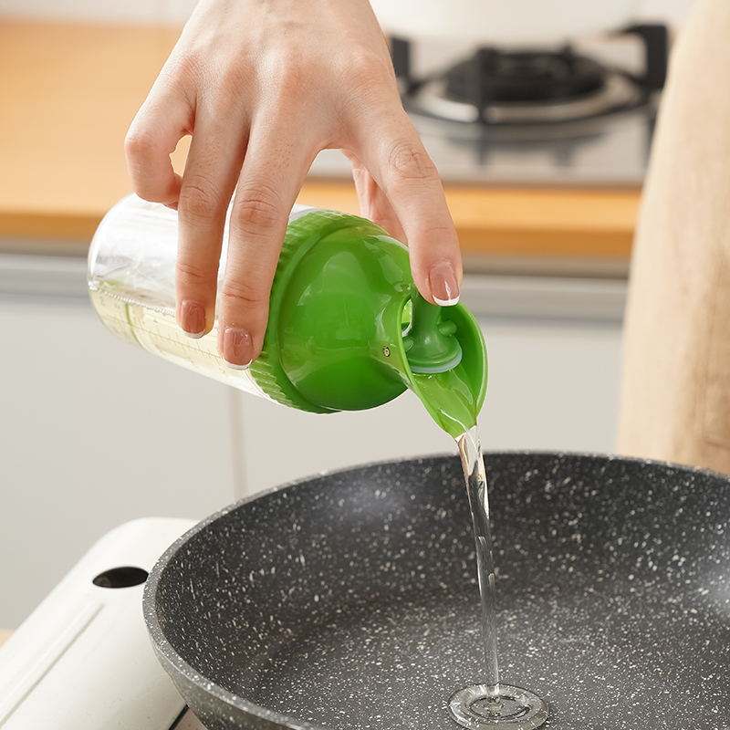 Salad Dressing Shaker Container